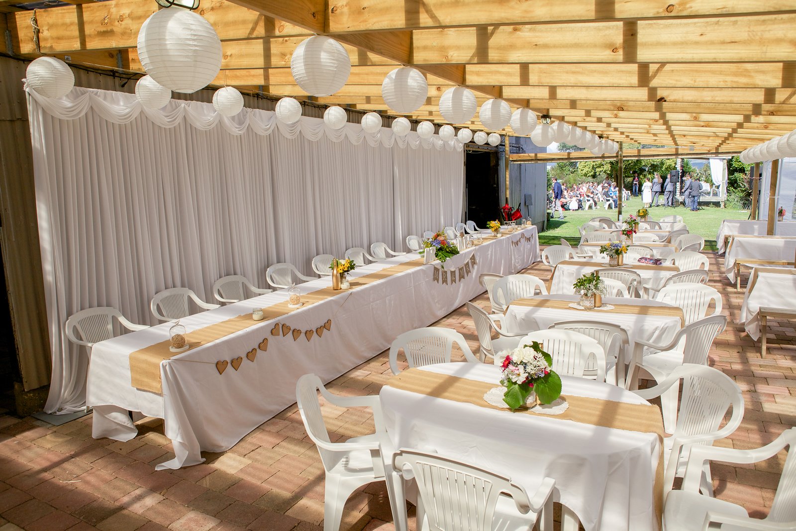Indoor or outdoor seating arrangements Indoor or outdoor seating arrangements